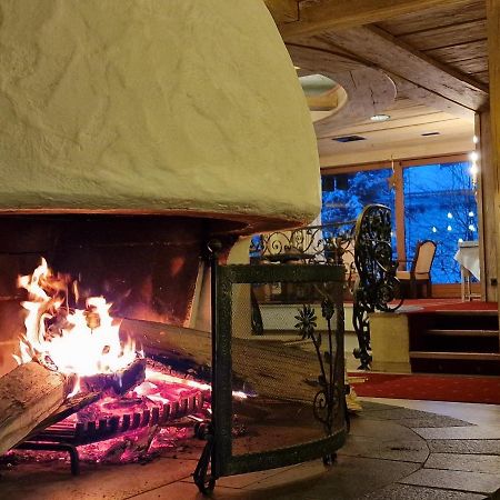 Das Kronen Hotel Ζέεφελντ Εξωτερικό φωτογραφία