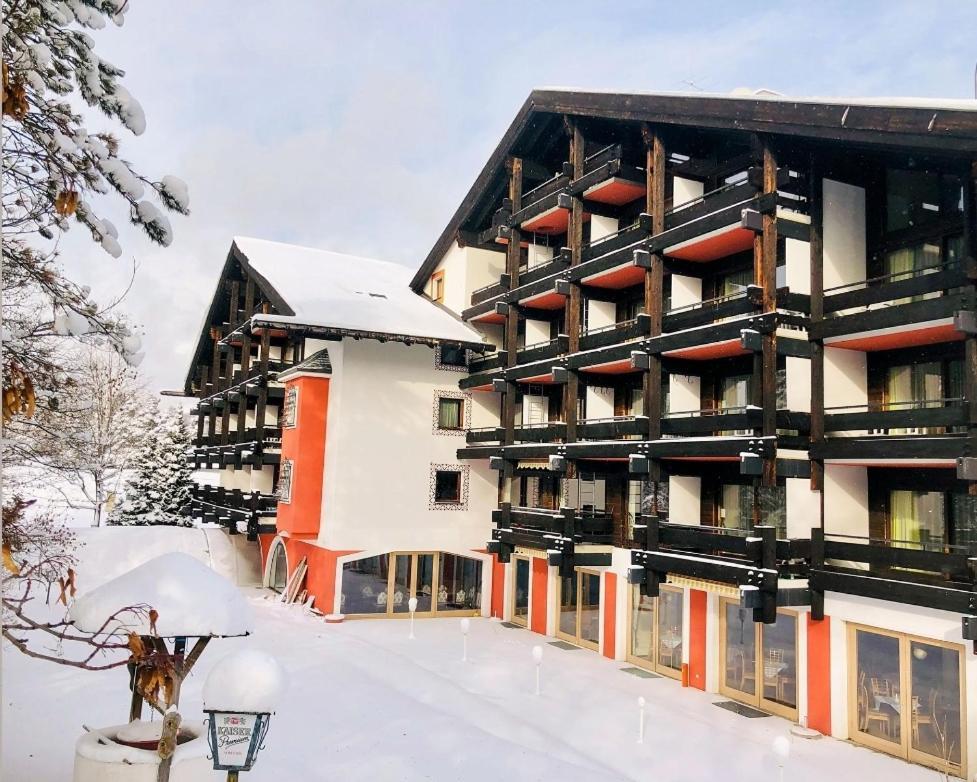 Das Kronen Hotel Ζέεφελντ Εξωτερικό φωτογραφία
