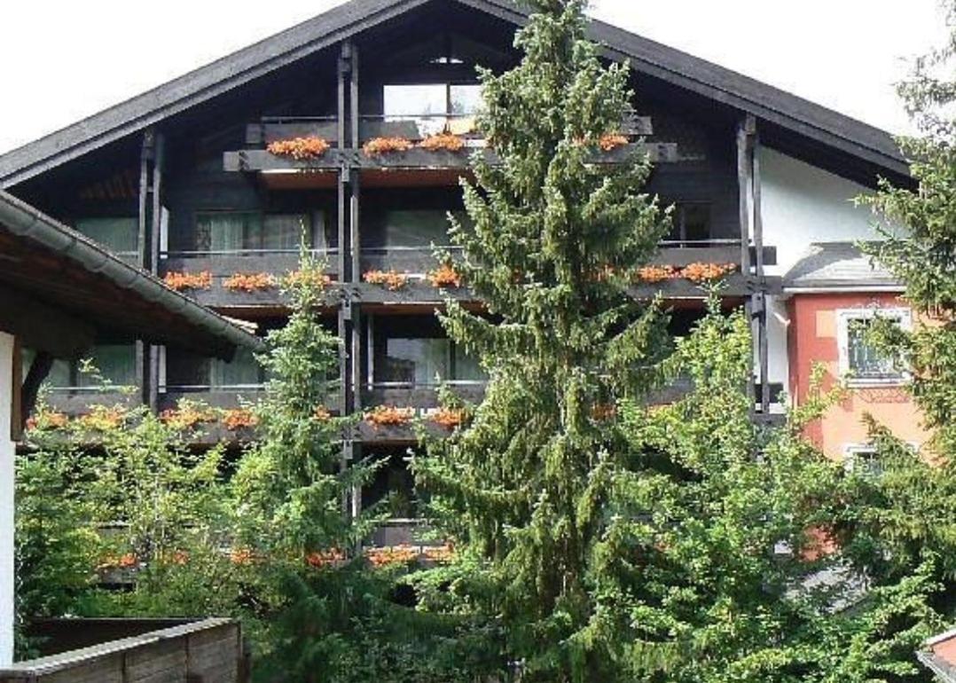 Das Kronen Hotel Ζέεφελντ Εξωτερικό φωτογραφία