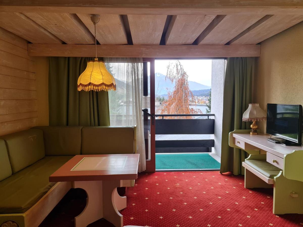 Das Kronen Hotel Ζέεφελντ Εξωτερικό φωτογραφία